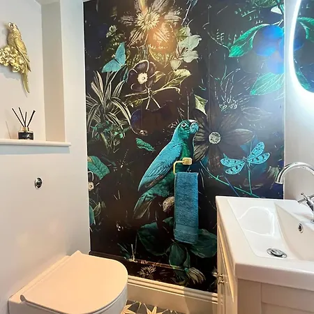 Dom wakacyjny Westreach - A 4 Bedroom, En-suite Sleep 8 Townhouse Filey