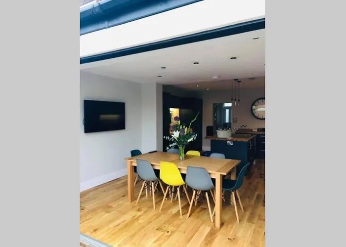 Holiday home Westreach - A 4 Bedroom, En-suite Sleep 8 Townhouse Filey